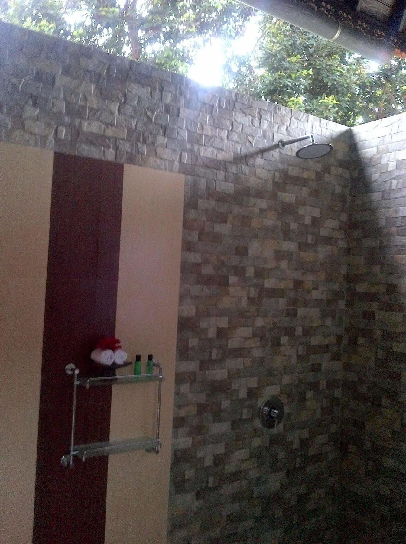 Uma Dewi Guest House Ubud  Exterior photo